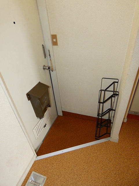 青森県十和田市東二十三番町29-33